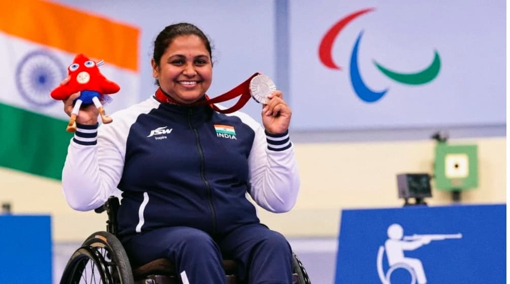 मोना अग्रवाल ने एशियाई पैरा खेलों में विश्व रिकॉर्ड के साथ जीता दूसरा स्वर्ण