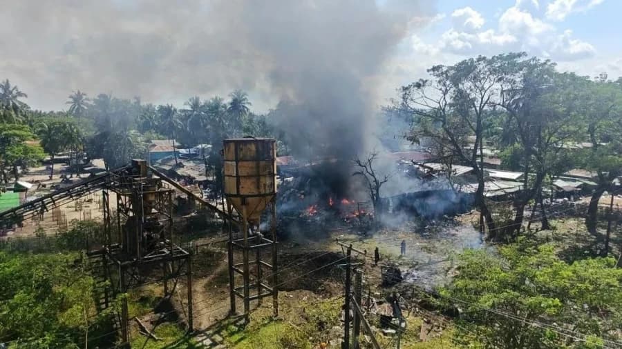 म्यांमार में सेना का भीषण हवाई हमला, बाजार को निशाना बनाने से उनचास लोगों की मौत