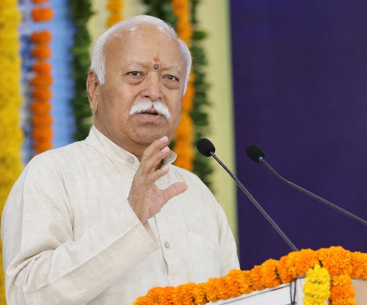 त्याग और सेवाभाव भारतीय मिट्टी का गुण : मोहन भागवत