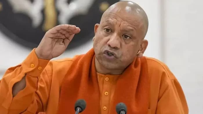 योगी सरकार का फोकस: शिक्षा के साथ हुनर, बेटियों के लिए आत्मनिर्भरता की नई राह