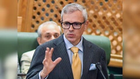 आईएएस अधिकारी के 'दुर्व्यवहार' पर उमर अब्दुल्ला ने जेएंडके(J &K)मुख्य सचिव को लिखा पत्र, एनसी विधायक बोले- पूर्ण राज्य होता तो कार्रवाई अलग होती