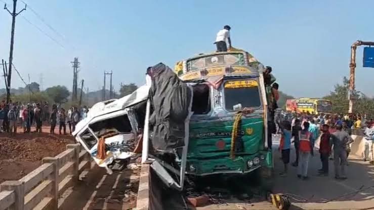 मध्य प्रदेश: ग्वालियर में शीतला माता मंदिर के पास ट्रक ने श्रद्धालुओं को रौंदा; 13 से 14 की मौत, 30 से ज्यादा घायल