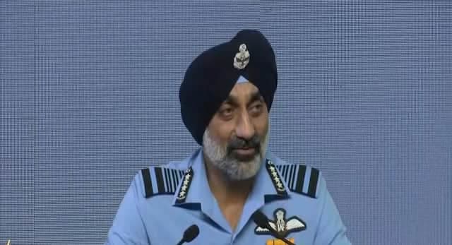 'भारत की पहुंच से दूर नहीं दुश्मन का कोई भी ठिकाना', वायुसेना प्रमुख की पाकिस्तान को सीधी चेतावनी; बोले- ऑपरेशन सिंदूर ने साबित कर दी क्षमता