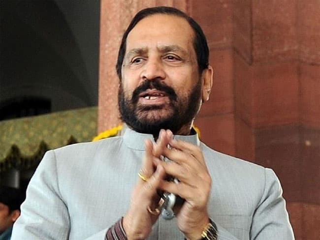 वरिष्ठ कांग्रेस नेता और पूर्व केंद्रीयमंत्री सुरेश कलमाड़ी का पुणे में निधन