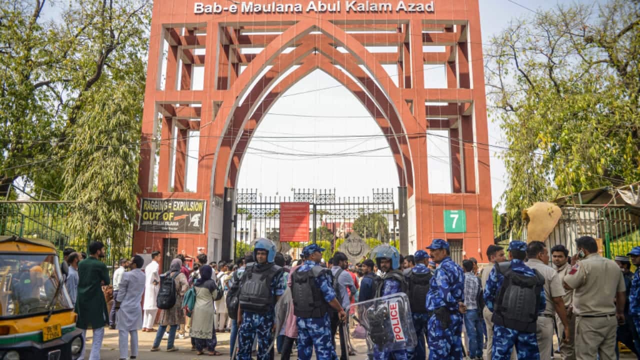 जामिया प्रशासन की शिकायत पर पुलिस की बड़ी कार्रवाई, कांग्रेस सांसद इमरान मसूद और इमरान प्रतापगढ़ी पर एफआईआर