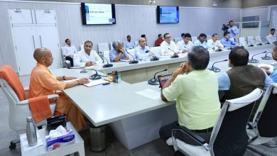 Photo of Yogi Adityanath reviews PWD plan, fast-tracks devpt works