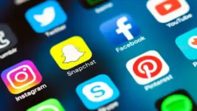 Photo of UAE becomes first Arab country to tighten online safety rules, set 15 as social media age threshold