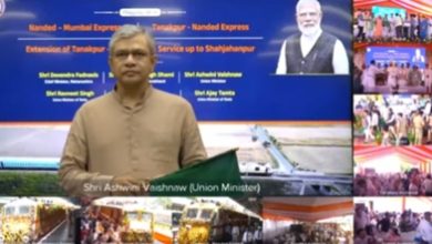 Photo of Ashwini Vaishnaw inaugurates a new train service between Uttarakhand and Maharashtra