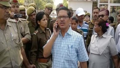 Photo of आत्महत्या के लिए उकसाने के मामले में पूर्व आईपीएस अमिताभ ठाकुर गिरफ्तार
