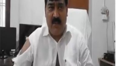 Photo of प्रमोद तिवारी के समर्थकों से पिट गये प्रतापगढ़ भाजपा सांसद संगम लाल गुप्ता