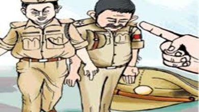 Photo of एसपी की बड़ी कार्यवाही, गोलीकांड मामले में चौकी इंचार्ज समेत सात पुलिसकर्मी लाइन हाजिर