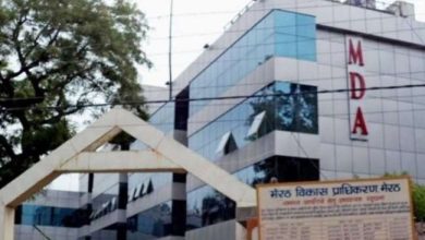 Photo of मेरठ में अवैध निर्माण पर गरज रहा एमडीए का बुलडोजर