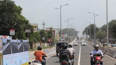 Photo of गाजियाबाद: फ्लाईओवर से नीचे गिरकर सफाईकर्मी समेत तीन लोगों की मौत