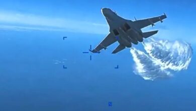 Photo of  अमेरिका ने रूसी लड़ाकू विमानों के उसके ड्रोन पर ईंधन गिराने का वीडियो जारी किया