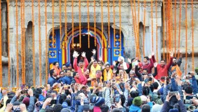 Photo of केदारनाथधाम के कपाट खुले, हर-हर महादेव के जयघोष से गूंजा परिसर