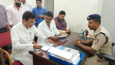 Photo of कर्नाटक कांग्रेस ने भड़काऊ बयान देने के लिए अमित शाह के खिलाफ दर्ज कराई शिकायत