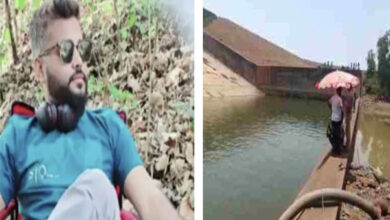 Photo of फोन को पाने के लिए खाली करा दिया तालाब