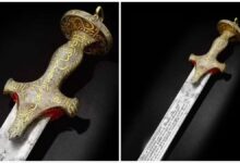 Photo of लंदन नीलामी में 17 मिलियन डॉलर से अधिक में बिकी टीपू सुल्तान की तलवार