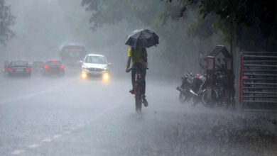 Photo of उत्तराखंड में मौसम का रेड अलर्ट, राज्य में 72 घंटे भारी से बहुत भारी बारिश की चेतावनी