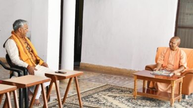 Photo of सीएम योगी से मिले उत्तराखंड के पूर्व सीएम रावत