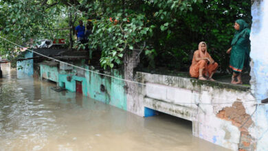Photo of केजरीवाल ने किया आर्थिक मदद का ऐलान, बाढ़ प्रभावित परिवारों को मिलेंगे 10 हजार रुपये