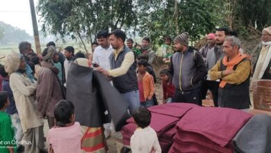 Photo of कंबल ना खरीदने पर तीन जिलों के डीएम से जवाब-तलब