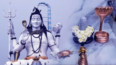 Photo of सोमवार भगवान शिव को लगाएं उनका प्रिय भोग, जानें उनका धार्मिक महत्व