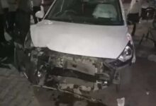 Photo of कार ने सड़क किनारे सो रहे परिवार के 11 लोगों को कुचला, तीन की मौत, 8 घायल
