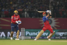 Photo of आईपीएल : विराट व रजत के अर्धशतक ने आरसीबी को दिलाई जीत