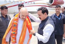 Photo of अल्प प्रवास पर दतिया आए गृह मंत्री अमित शाह ने एयरपोर्ट पर भाजपा नेताओं से की बातचीत