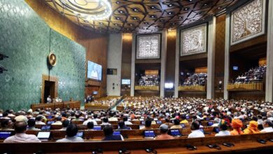 Photo of फर्जी आधार कार्ड दिखाकर संसद भवन में घुसने की कोशिश नाकाम, सुरक्षा बलों ने 3 लोगों को किया गिरफ्तार