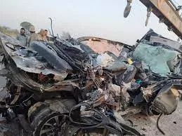 Photo of राजस्थान में सड़क हादसा, दंपति और दो बच्चों सहित पांच की मौत