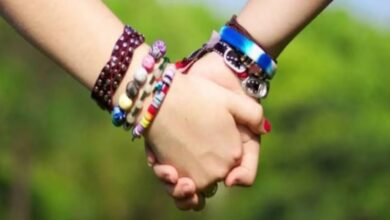 Photo of इन खास संदेशों से कीजिए इजहार-ए-दोस्ती! सीधा दिल छू लेंगे..