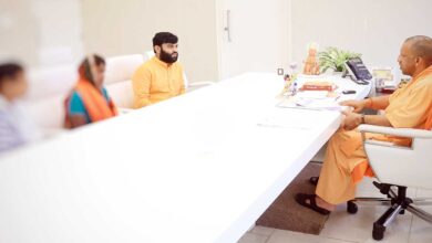 Photo of मुख्यमंत्री ने दुष्कर्म पीड़िता की मां को दिया भरोसा, बख्शे नहीं जाएंगे दरिंदे