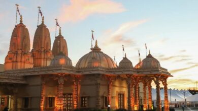 Photo of हिंदू मंदिर पर हमले से अमेरिकी सांसदों में नाराजगी, जांच की मांग; न्यूयॉर्क के BAPS टेंपल में हुई थी तोड़फोड़