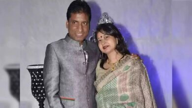 Photo of Raju Srivastav की मौत के 2 साल बाद ऐसे अपने दिल को बहला रहीं पत्नी, सुनकर लगेगा शॉक