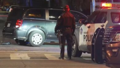 Photo of कनाडा में पंजाबी सिंगरों के मोहल्ले में 100 राउंड फायरिंग, 16 से अधिक हथियार बरामद