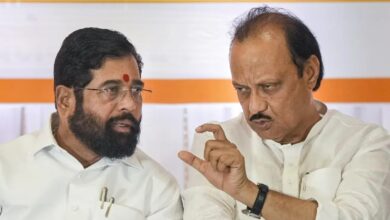 Photo of एकनाथ शिंदे और देवेंद्र फडणवीस में जारी खींचतान के बीच अजित पवार की हुई चांदी, कारण जानते ही आप भी कहेंगे हैं!