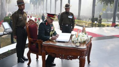 Photo of भारतीय सेना की मध्य कमान ने  विजय दिवस की 53वीं वर्षगांठ मनाई