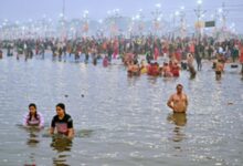 Photo of युवाओं और बुजुर्गों के साथ बच्चों में भी संगम स्नान को लेकर गजब का उत्साह