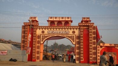 Photo of श्रद्धालुओं के मन को लुभा रहे पांडालों के आकर्षक प्रवेश द्वार