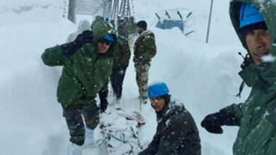 Photo of उत्तराखंड हिमस्खलन : सीएम धामी ने किया आपदा नियंत्रण कक्ष का दौरा