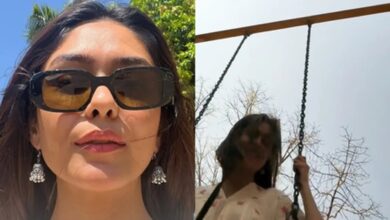 Photo of अभिनेत्री मृणाल ठाकुर ने अपने ‘बचपन की यादें’, पापा दिखे साथ