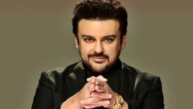 Photo of ‘मेरी जड़ें पेशावर से जुड़ी है, कोई इस अनपढ़ को’, अदनान सामी की नागरिकता पर उठा सवाल, तो सिंगर ने दिया मुंहतोड़ जवाब