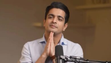 Photo of यूट्यूबर रणवीर इलाहाबादिया को सुप्रीम कोर्ट से राहत, पासपोर्ट जारी करने का दिया आदेश