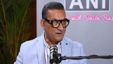 Photo of ‘टन टना टन’ गाने की रिकॉर्डिंग में हुई थी अनोखी गड़बड़, अभिजीत भट्टाचार्य ने खोले म्यूजिक रूम के राज