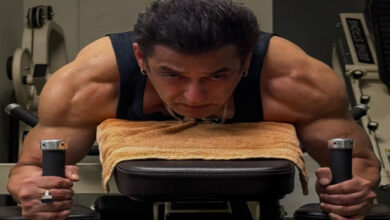 Photo of सलमान खान ने जिम में बहाया पसीना, फैंस को दिखाया बाइसेप्स