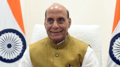 Photo of ‘पाकिस्तान जहां खड़ा होता है, वहीं से भिखमंगों की लाइन शुरू होती है’, कश्मीर में बोले रक्षामंत्री राजनाथ सिंह