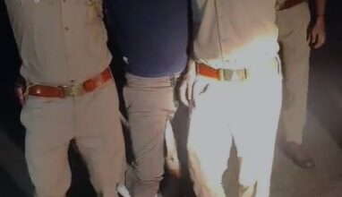 Photo of गाजियाबाद में पुलिस व बदमाशों में तीन जगह चली गोलियां,पांच बदमाश हुए लंगड़े