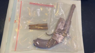 Photo of देसी कट्टा के साथ युवक गिरफ्तार